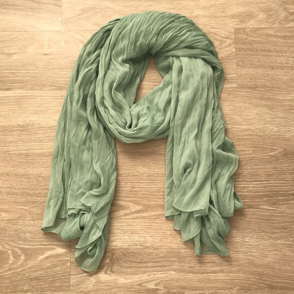 Women’s olive green scarf